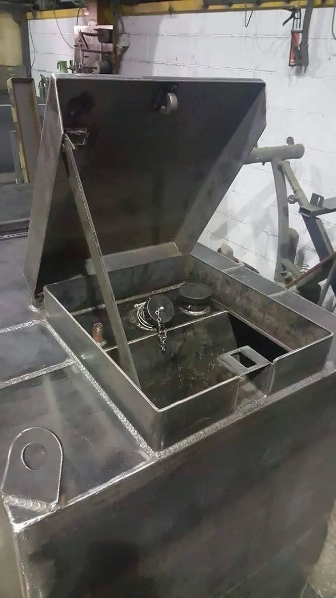 5000 Litre Bunded Oil Tank, view 2