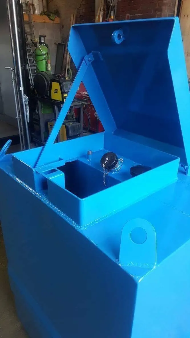 5000 Litre Bunded Oil Tank, view 3