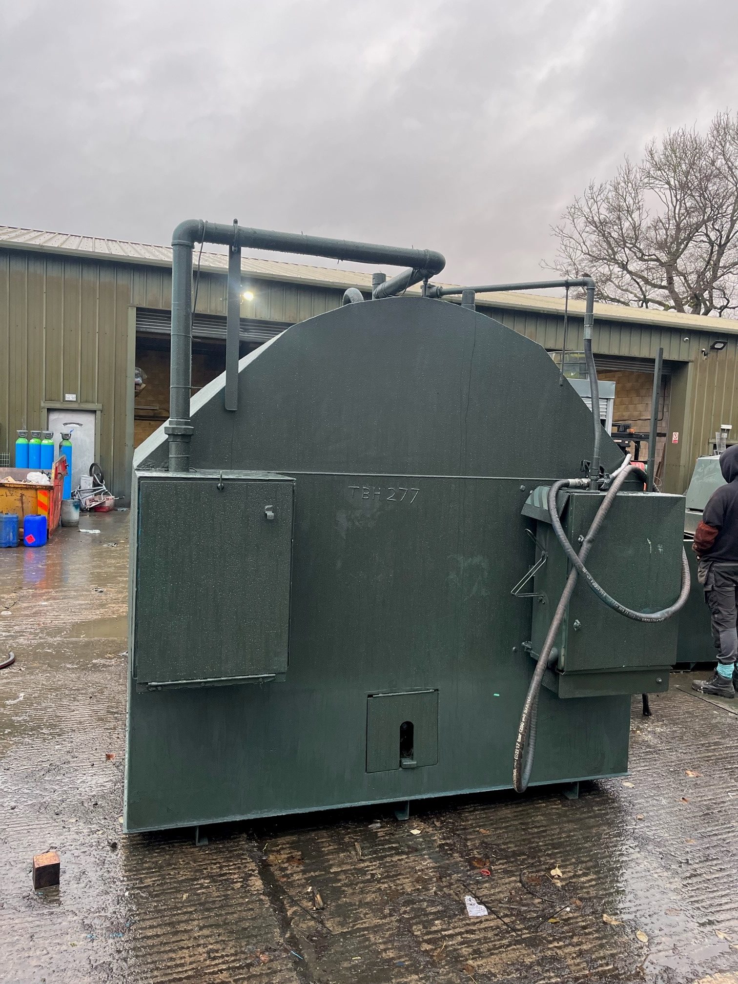 Flexipol 10000 litre bunded generator feed tank